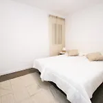 Premia Palm View